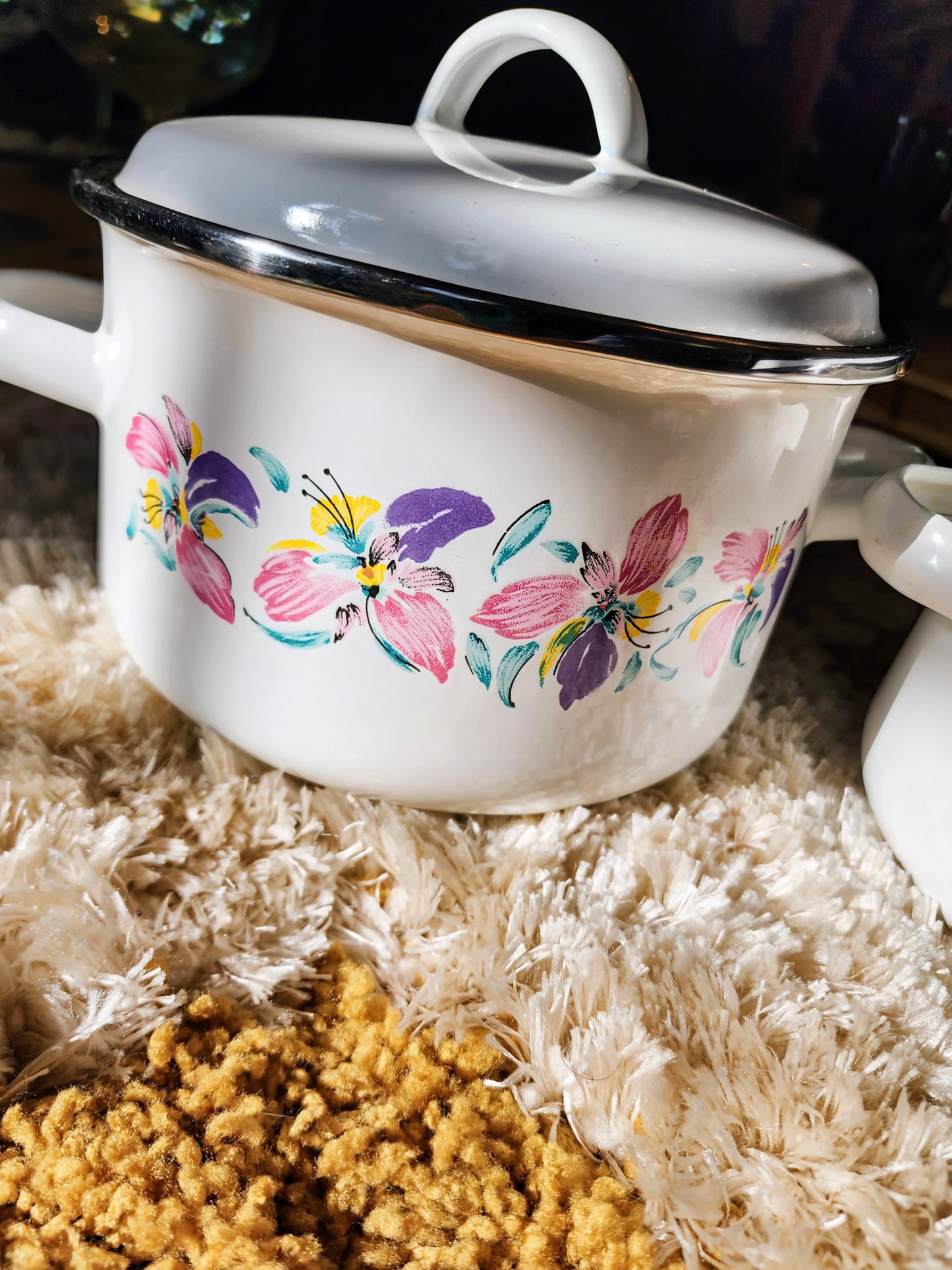 80s Vintage White Floral Enamel Cannister Pots