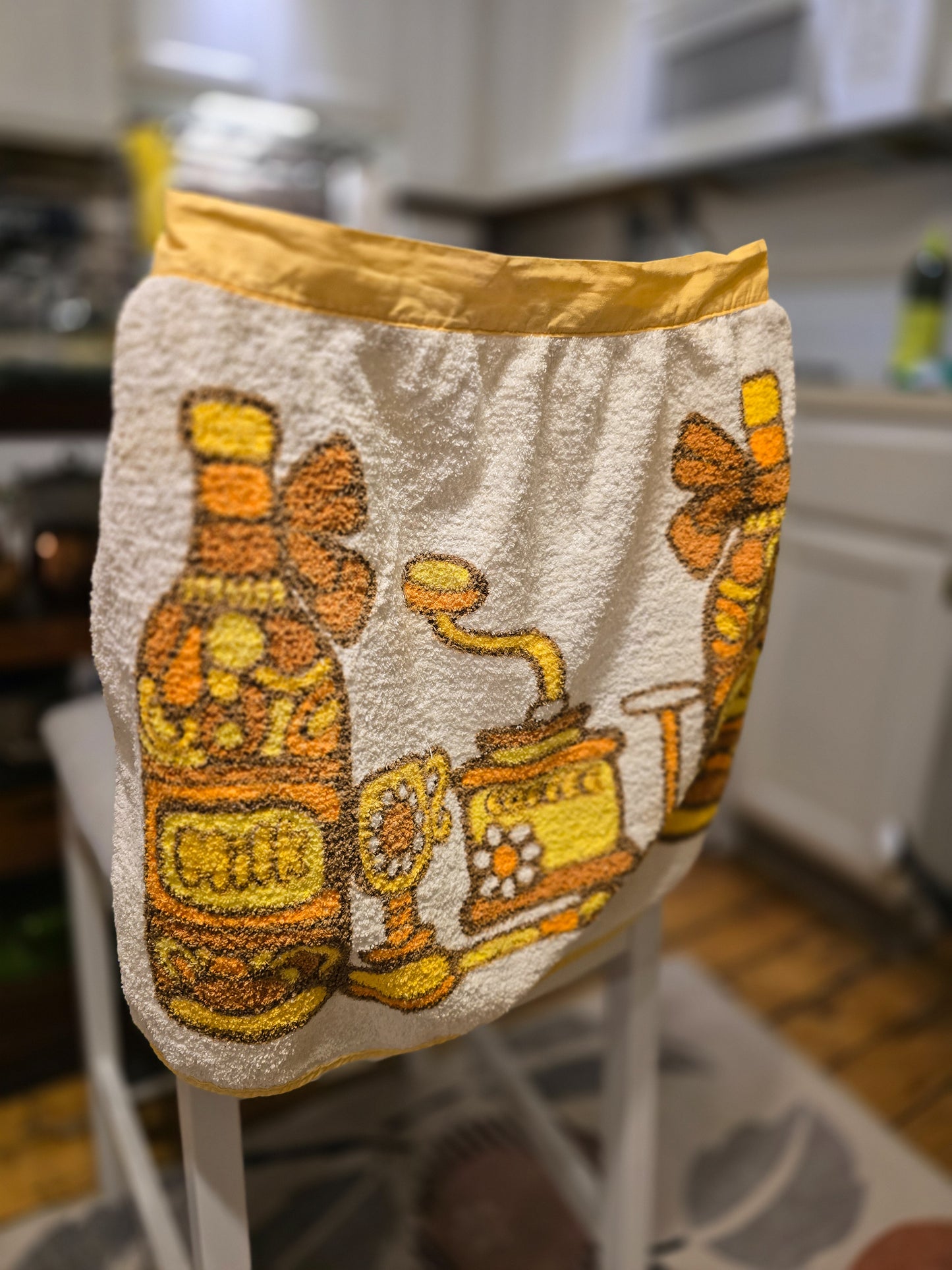 Vintage Mid-century Terry Cloth Coffee Themed Waist Apron