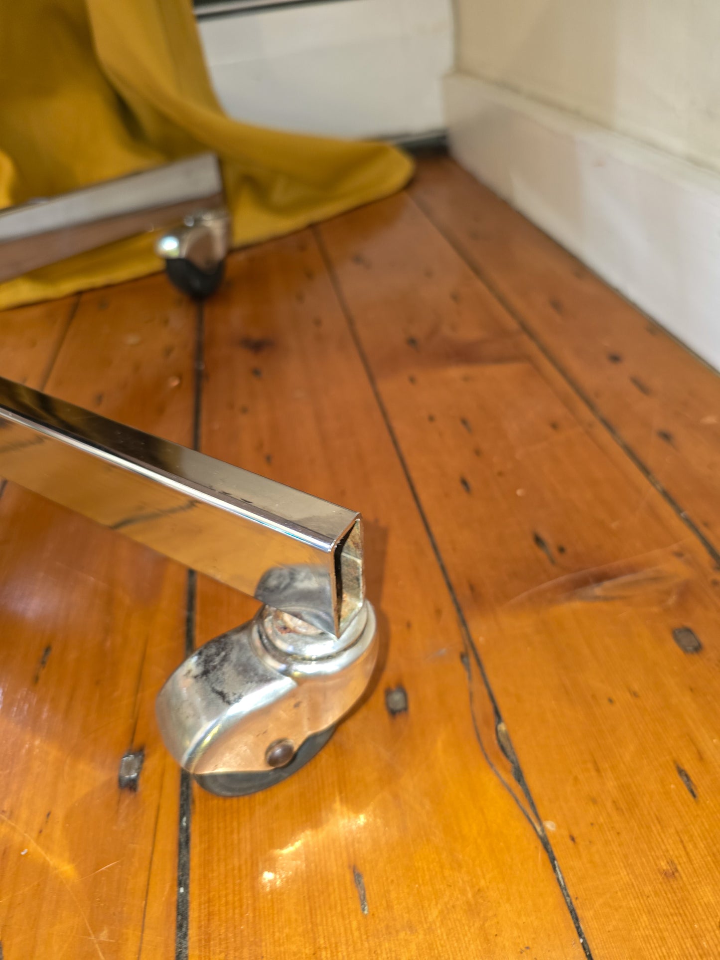 Mid-century Modern Chrome and Leatherette Office Chair