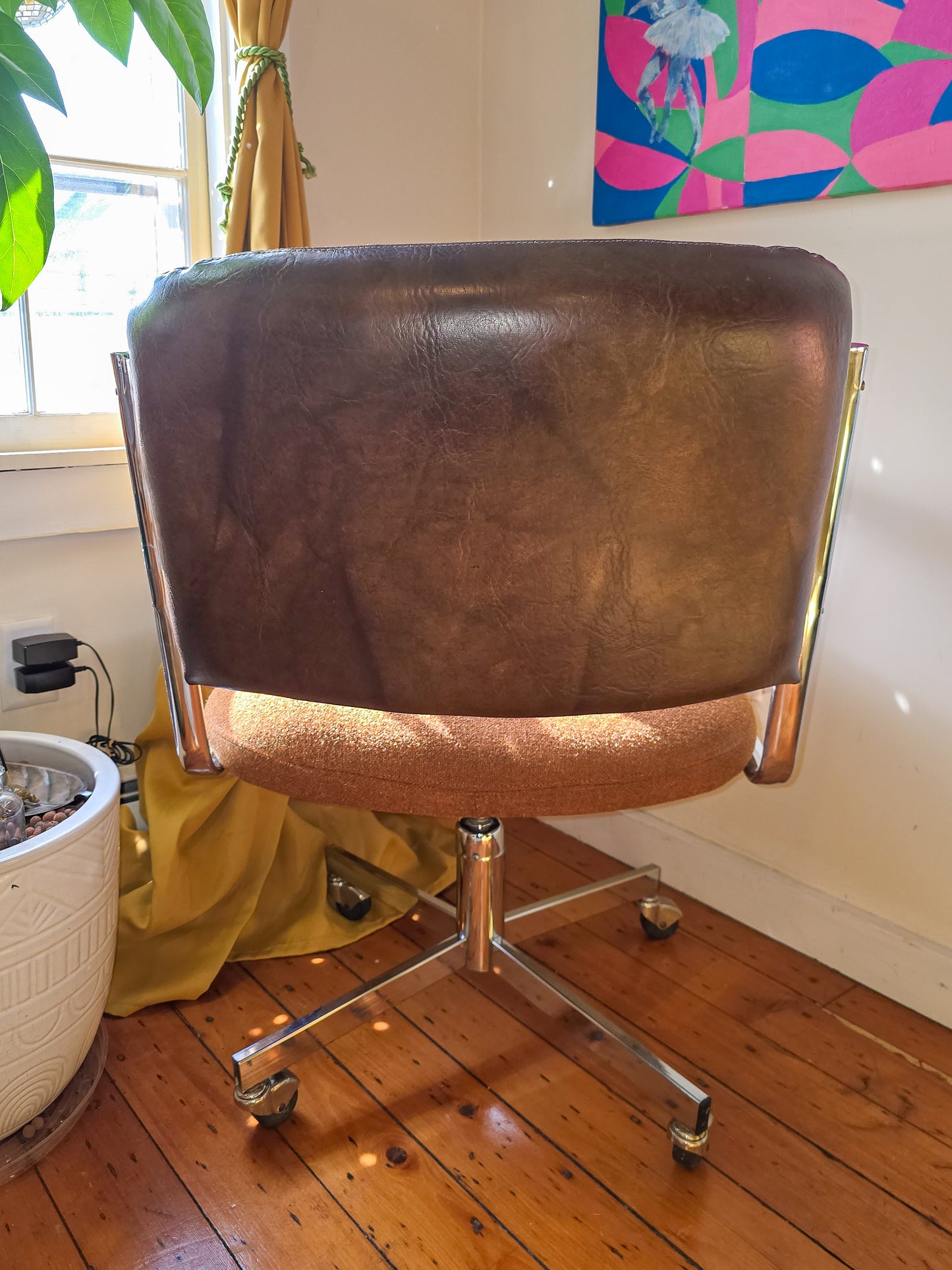 Mid-century Modern Chrome and Leatherette Office Chair